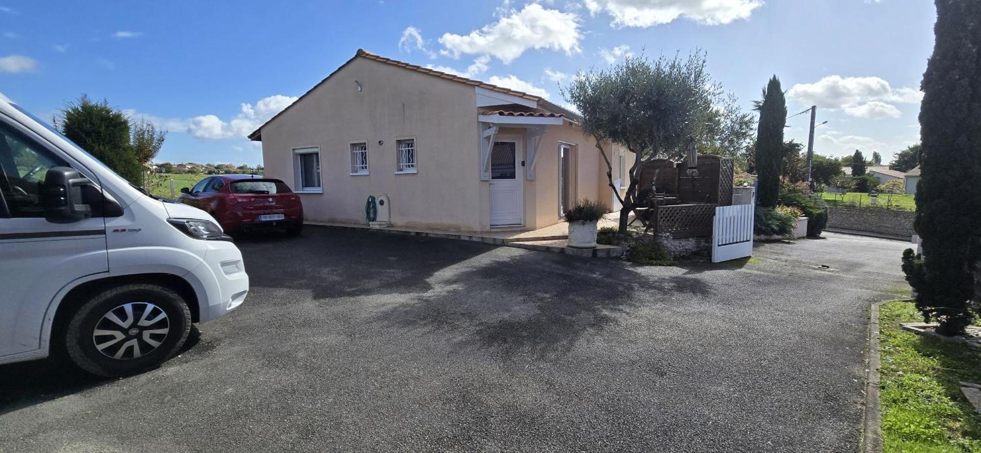 Welcome Logement Avec Terrasse Proche Bordeaux Saint-Andre-de-Cubzac Ngoại thất bức ảnh